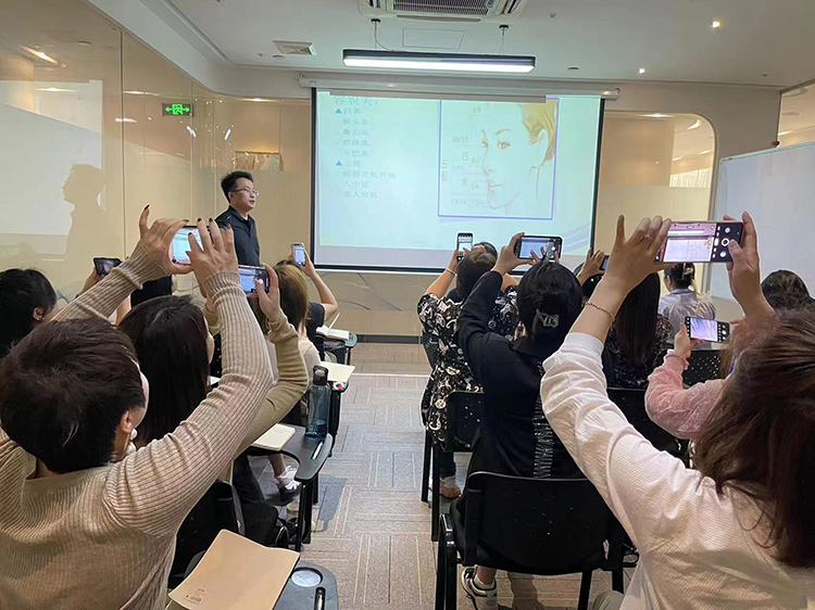 海南微整形培訓學校 - 在線咨詢學習，專業教育服務助您成就美麗事業